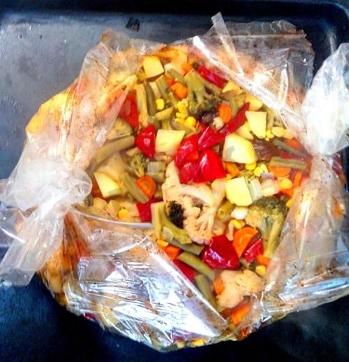 Festive vegetable side dish in a sleeve