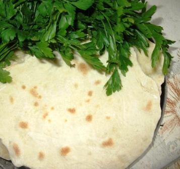 Armenian lavash with yeast