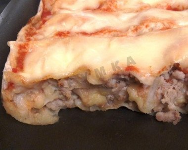 Lavash lasagna with tomato and cream sauces