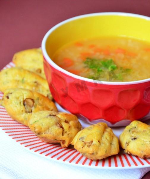 Madeleine with champignons