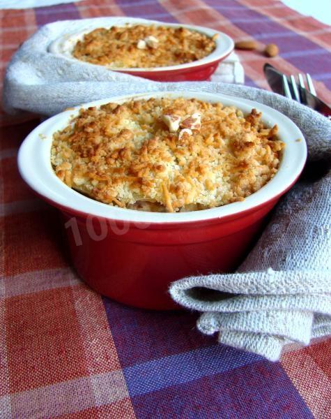 Potato and onion crumble