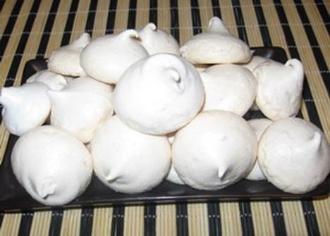 Homemade meringue