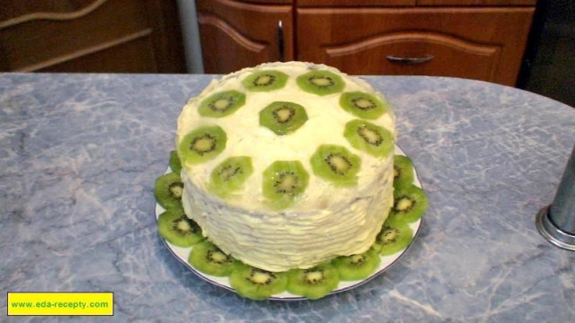 Sponge cake with souffle