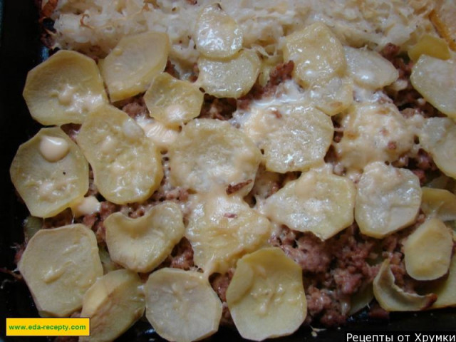 Potato casserole with ground beef