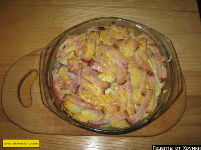 Potato casserole with sausage and cheese