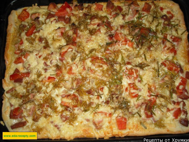 Pizza with boiled sausage