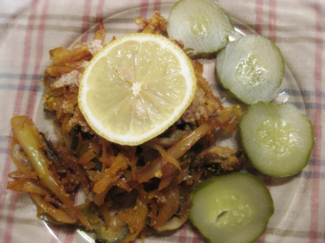 Solyanka of fresh cabbage with champignons