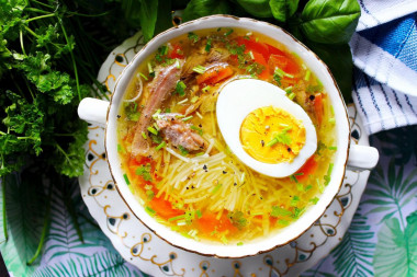 Chicken broth with noodles