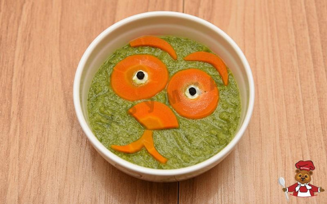 Steamed broccoli puree