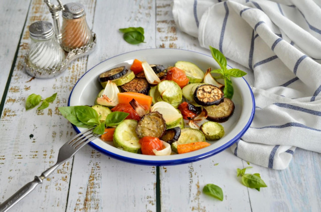 Vegetables in an aerogrill