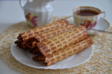 Waffle tubes in a waffle iron