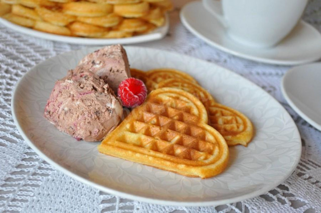 Crispy Viennese waffles