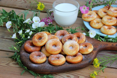 Cottage cheese donuts in multipecare