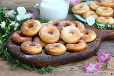 Cottage cheese donuts in multipecare