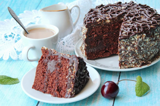 A cake in the microwave in 5 minutes is fast and delicious