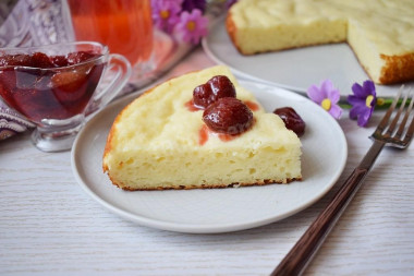 Cottage cheese casserole with semolina in a slow cooker