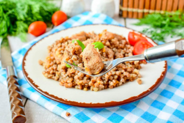 Buckwheat porridge with meat in a slow cooker