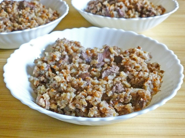 Buckwheat with liver in slow cooker