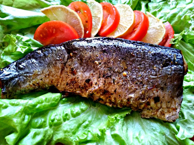 Herring in a slow cooker steamed