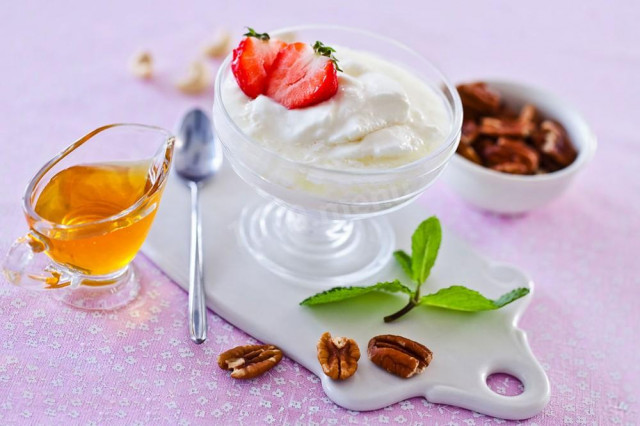 Yogurt in a slow cooker with sourdough