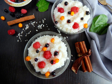 Rice porridge with coconut milk