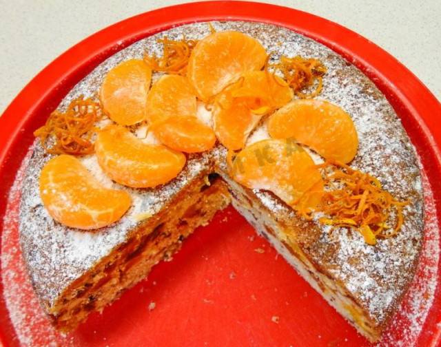 Christmas cupcake with tangerines in a slow cooker