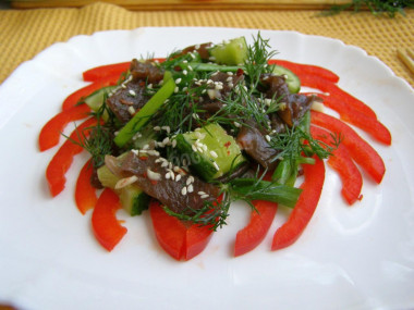 Mushroom salad in Chinese