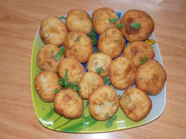 Dough for white bread in a bread maker