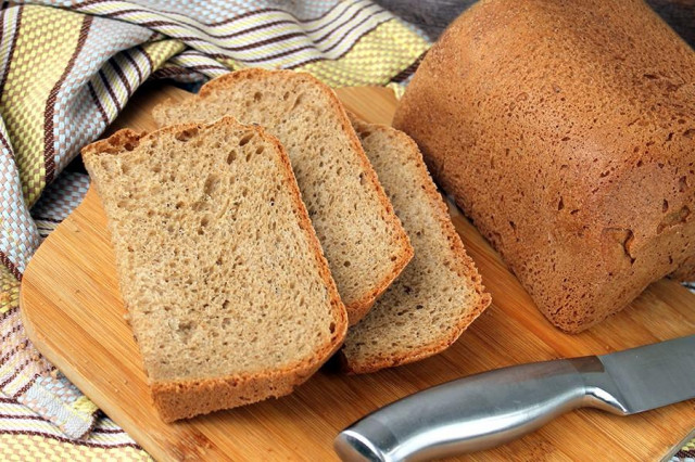 Bread with rye bran