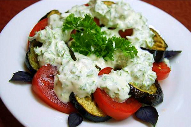 Salad with eggplant and tomatoes