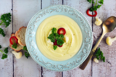 Cauliflower Cream Soup