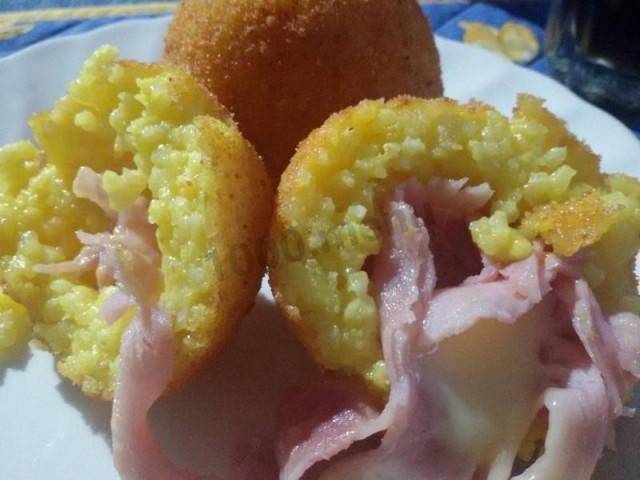 Arancini with prosciutto