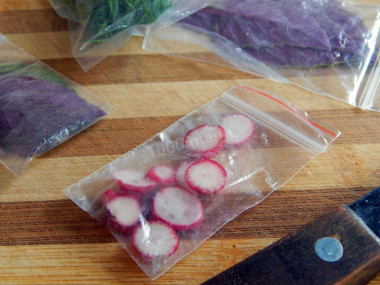 How to freeze radishes on winter