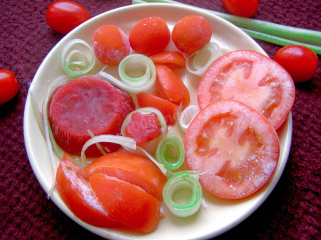 How to freeze tomatoes