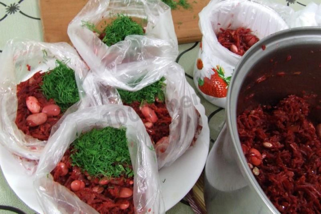 Frozen borscht dressing