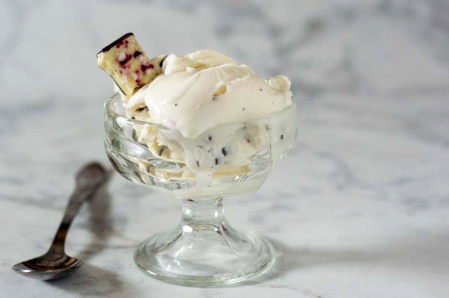 Ice cream in the ice cream maker