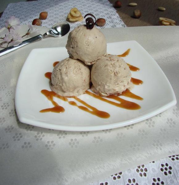 Banana ice cream with chocolate-nut crumbs