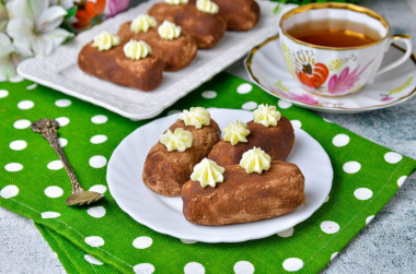 Homemade cake breadcrumbs with condensed milk