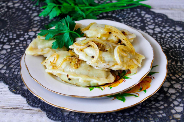 Dumplings with meat