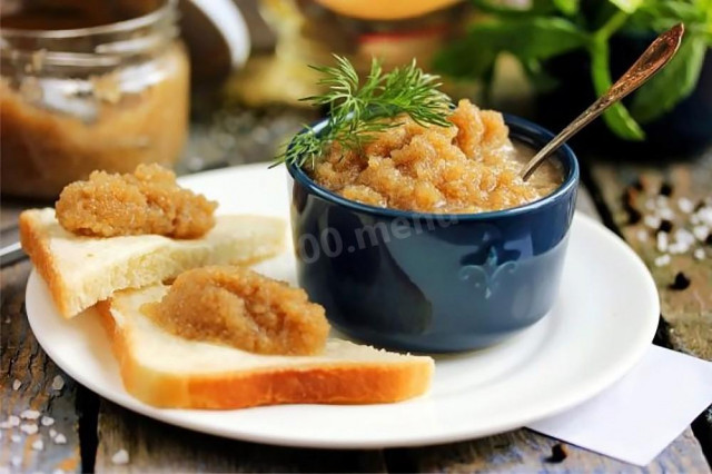 Salting carp roe