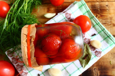 Salted tomatoes in a jar as cask tomatoes