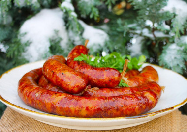 Smoked sausage at home