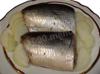 Lightly salted herring with sugar and salt