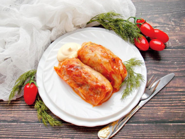 Cabbage rolls with rice without meat