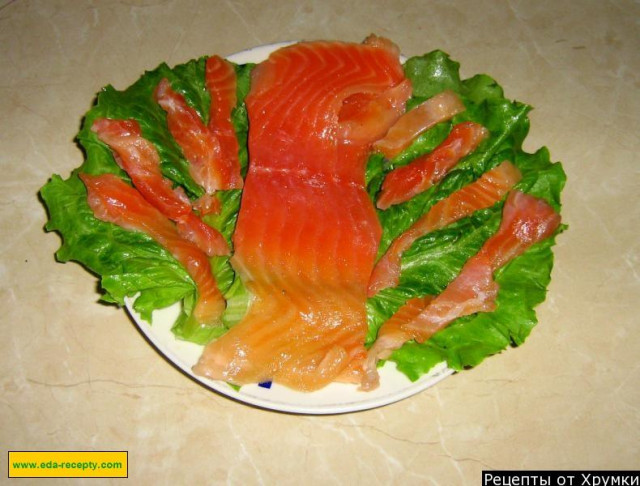 Lightly salted salmon with salt and sugar lavrushka