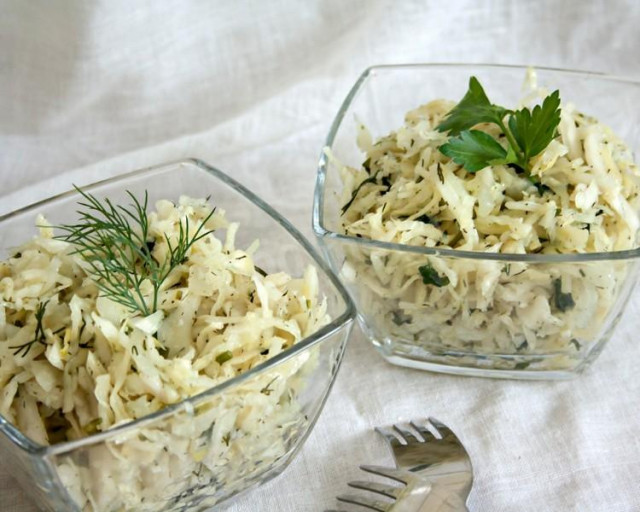 sauerkraut with onions for winter