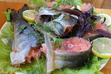 The most delicate salmon is hot smoked at home