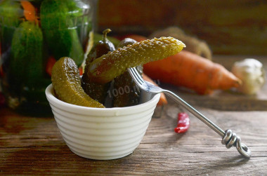 Pickled cucumbers with carrots