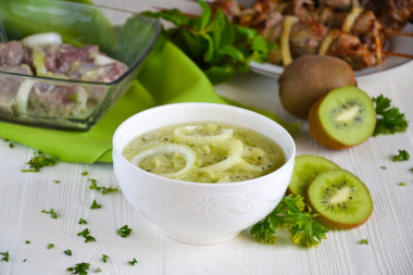 Kiwi marinade for barbecue