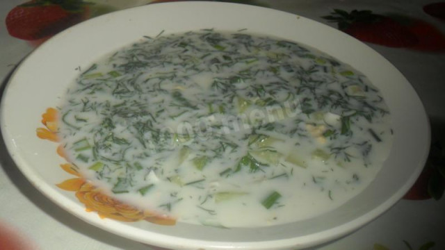 Okroshka on kefir with mineral water